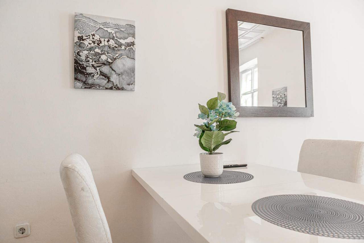 Central Belvedere 3Br Shared Apartment - 12 Min From City Center Vienne Extérieur photo